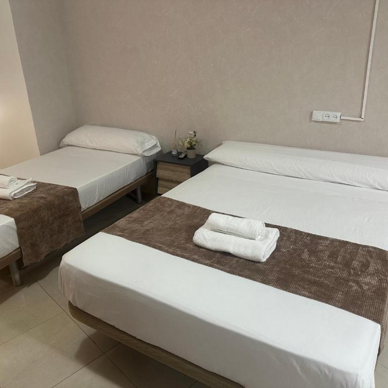 Hostal Alegria Alicante - Chambre Familiale Deluxe - 3
