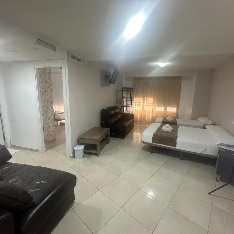 Hostal Alegria Alicante - Chambre Familiale Deluxe - 1