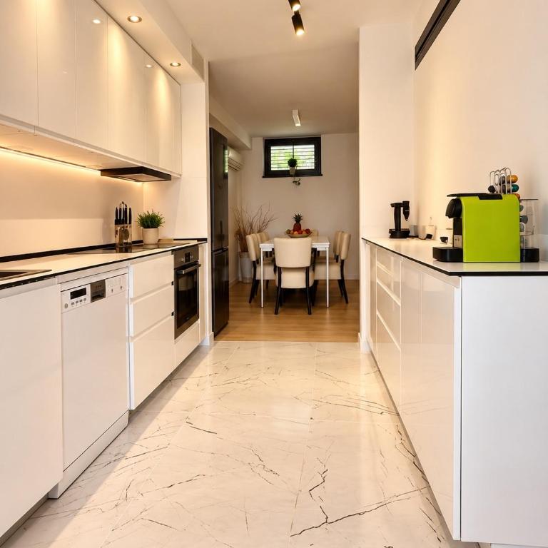 Belgrade Villa - Private Estate & Pool - Exclusive Use - Full Privacy - Garden & BBQ - One Group Only - Villa avec Piscine Privée - 58