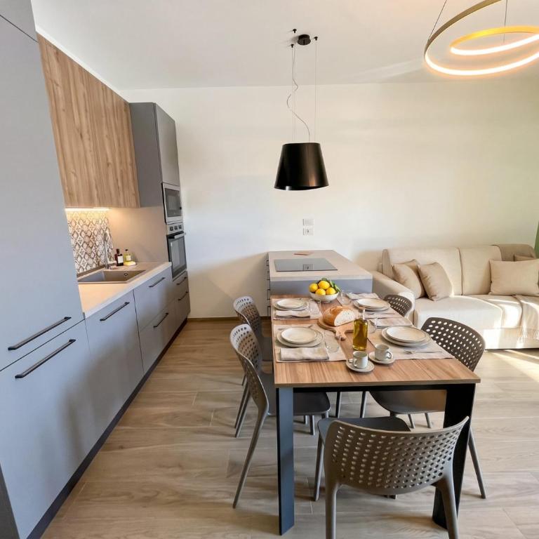 Blue Paradise Apartments - Appartamento con 2 Camere da Letto e Balcone - 12