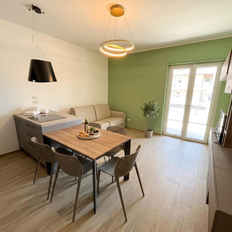 Blue Paradise Apartments - Appartamento con 2 Camere da Letto e Balcone - 5