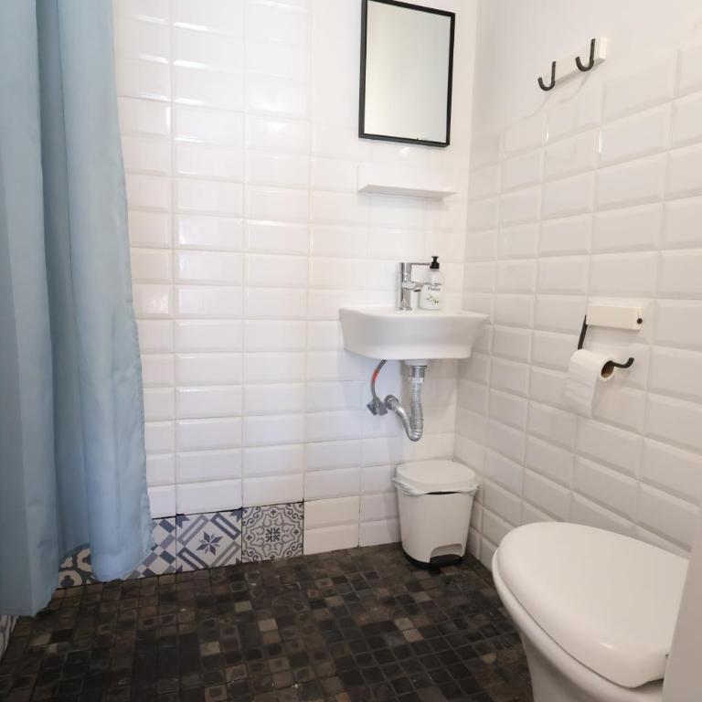 Galicia D - Studio with Private Patio near Arroyo de la Miel Station - Studio mit Terrasse - 4
