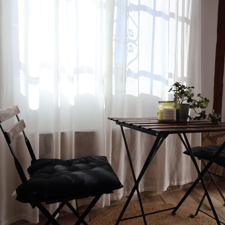 Galicia D - Studio with Private Patio near Arroyo de la Miel Station - Studio mit Terrasse - 5