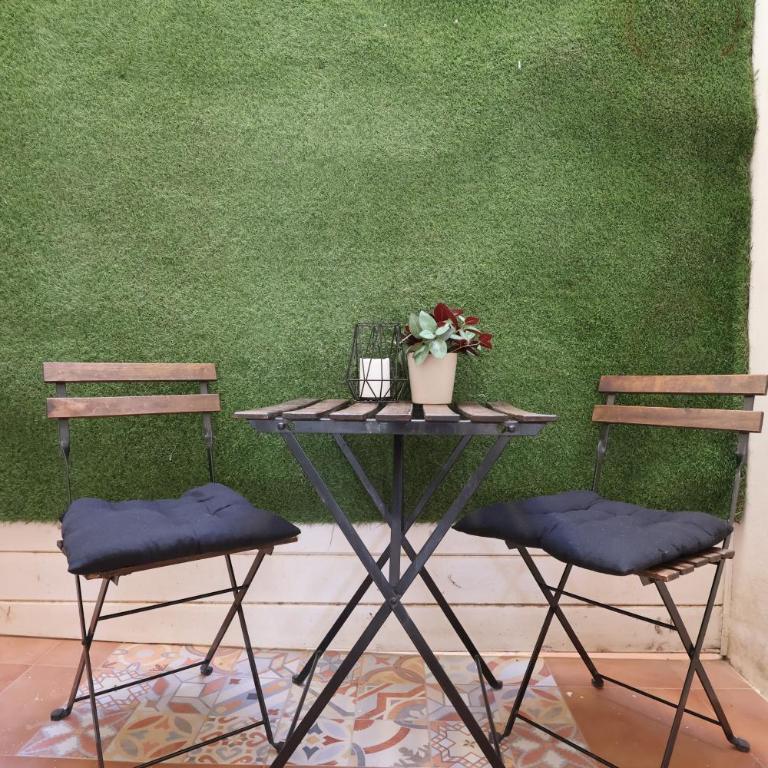 Galicia D - Studio with Private Patio near Arroyo de la Miel Station - Studio mit Terrasse - 6