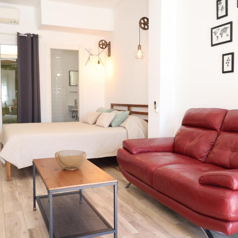Galicia D - Studio with Private Patio near Arroyo de la Miel Station - Studio mit Terrasse - 15