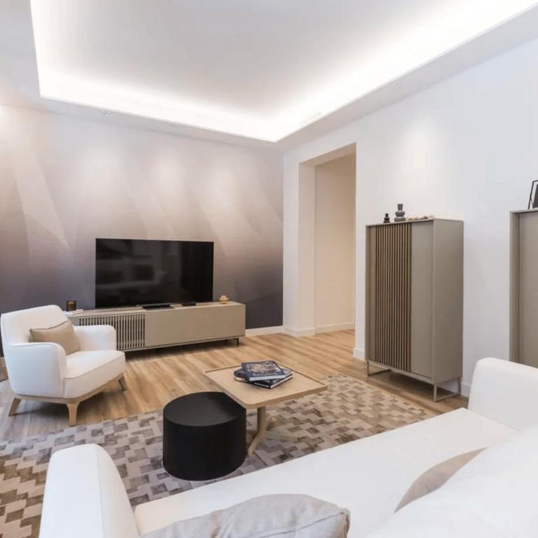 2 minute stroll from El Retiro - Apartment - 5
