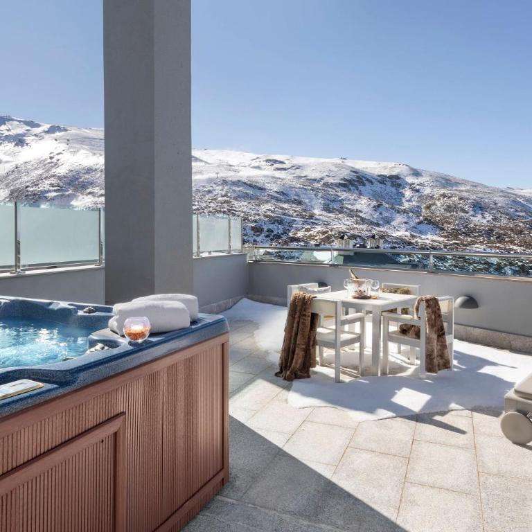Meliá Sol y Nieve - Junior Suite The Level con Terrazza e Vasca Idromassaggio - 5