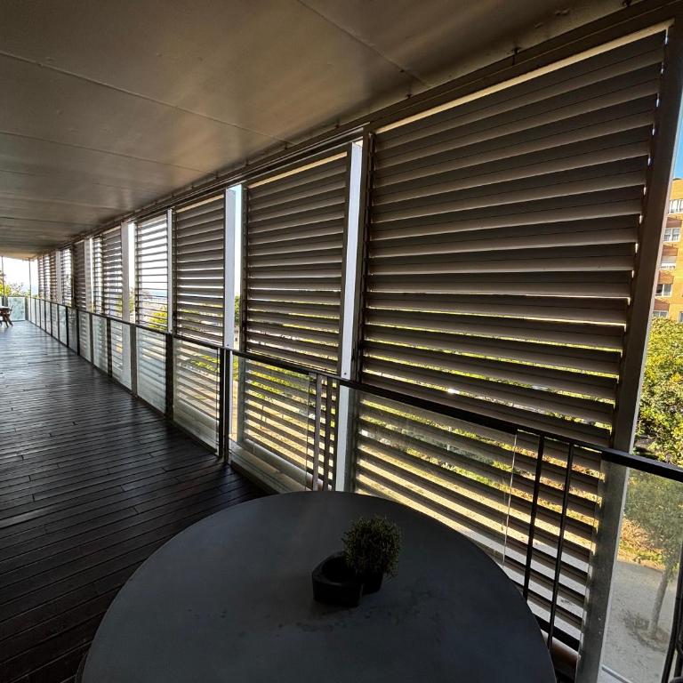 Beachfront with terrace for 8 - Apartment - 17