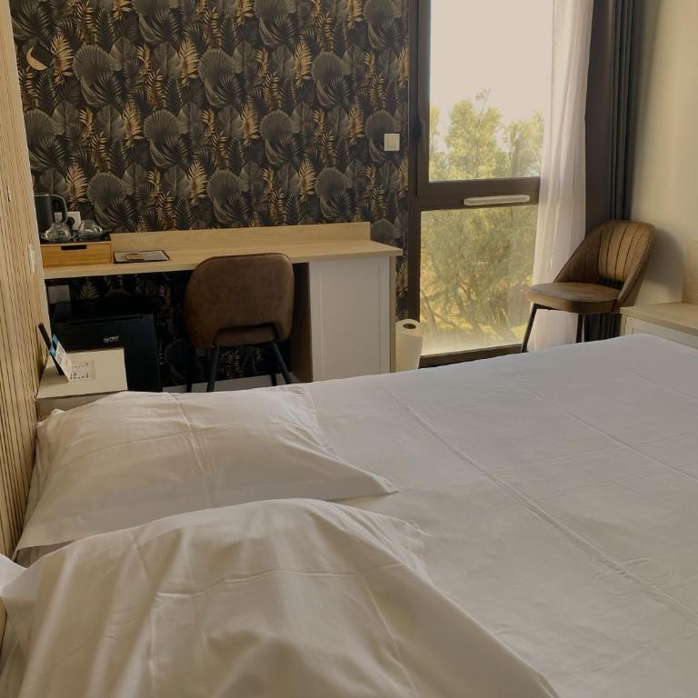 Logis Hôtel Le Rochelois - Chambre Double Confort - 6