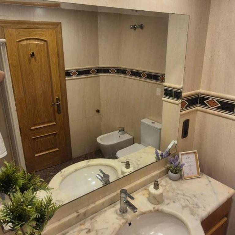 Habitacion privada con baño compartido cerca Alicante centro - Chambre Double avec Toilettes Communes - 8