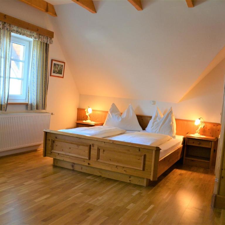 Weingut Seiner vlg. Kraxner - Habitación Doble Deluxe (2 adultos + 1 niño) - 3