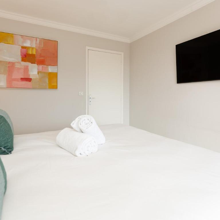 Upstays Elegant 50m2 1 Bedroom AC and Terrace - Appartement 1 Chambre - 18