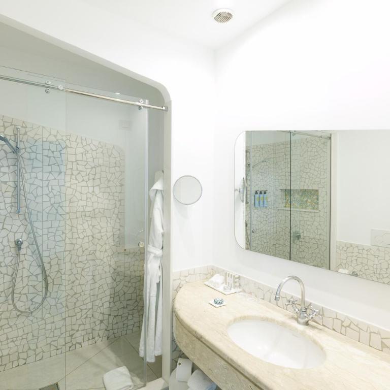 Hotel Belair - Camera Superior con Balcone e Vista Mare - 10