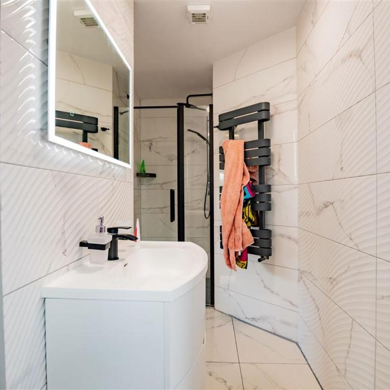 Cassa Daniela propose un hébergement à Silvaplana - Apartment mit 2 Schlafzimmern - 3