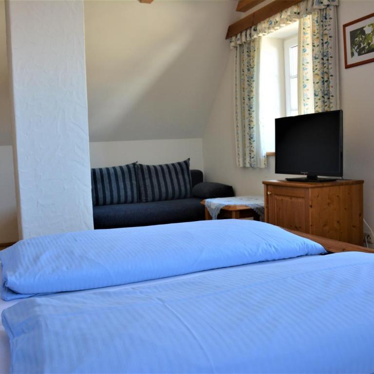 Weingut Seiner vlg. Kraxner - Habitación Doble Deluxe con balcón - 1 o 2 camas - 2