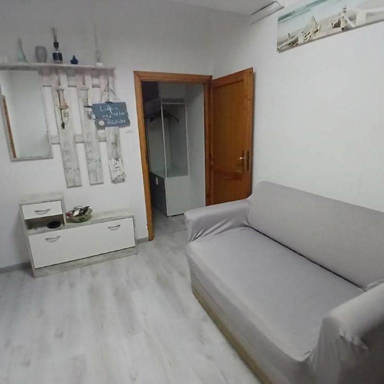 ANFORA HOUSE - One-Bedroom Apartment - 5