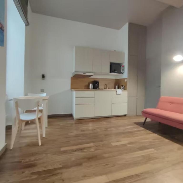Appartement 1er étage sur cour aux Chartrons - Apartment mit 1 Schlafzimmer - 4