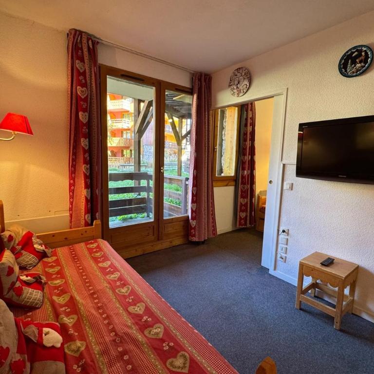 T2 6 pers Risoul - Résidence Aldebaran - RDC avec balcon jardin - Appartement - 1