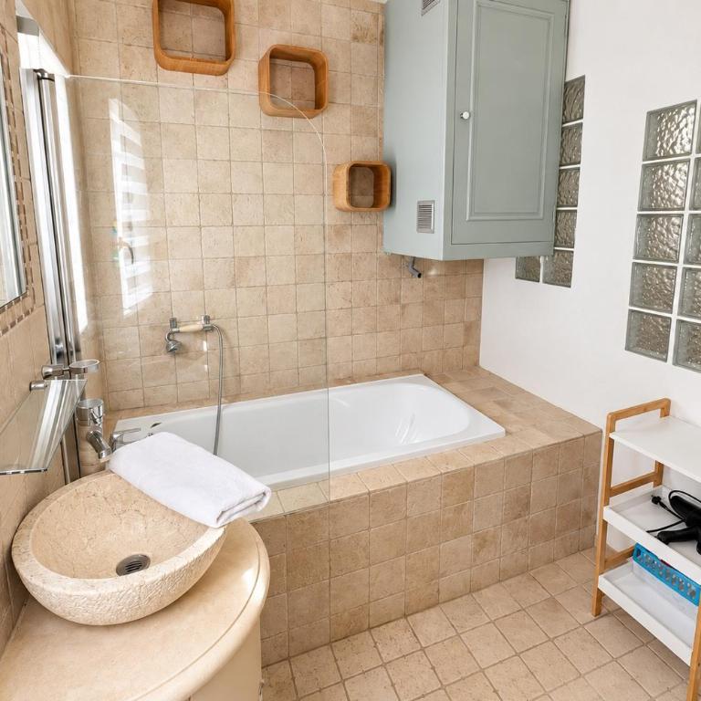 CLIM - 1 ch 1 sdb - La loge de l'opéra - Appartement 1 Chambre - 25