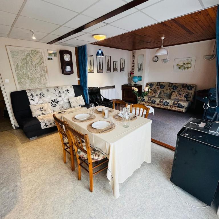 Centre du village - Balcon - Ski et Vercors - Appartement 1 Chambre - 1