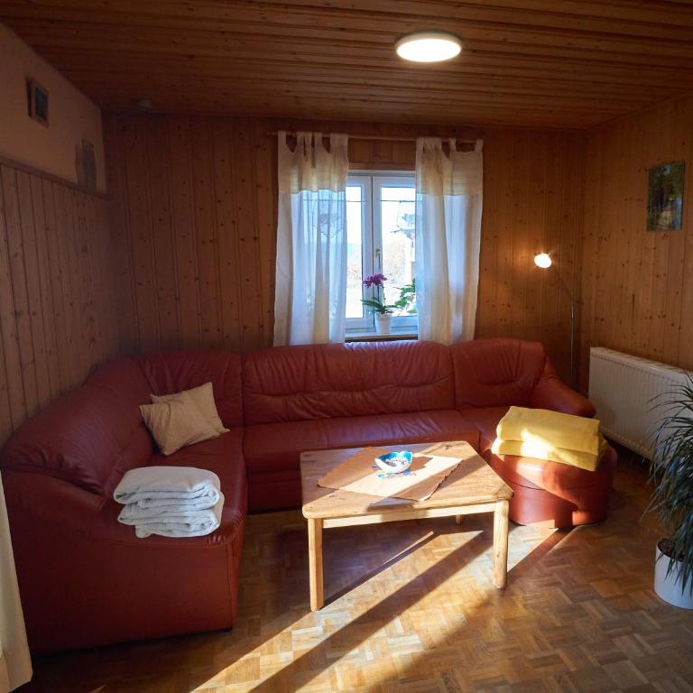 Ferienhof Milz - Apartment mit 2 Schlafzimmern mit Balkon und Terrasse - 6