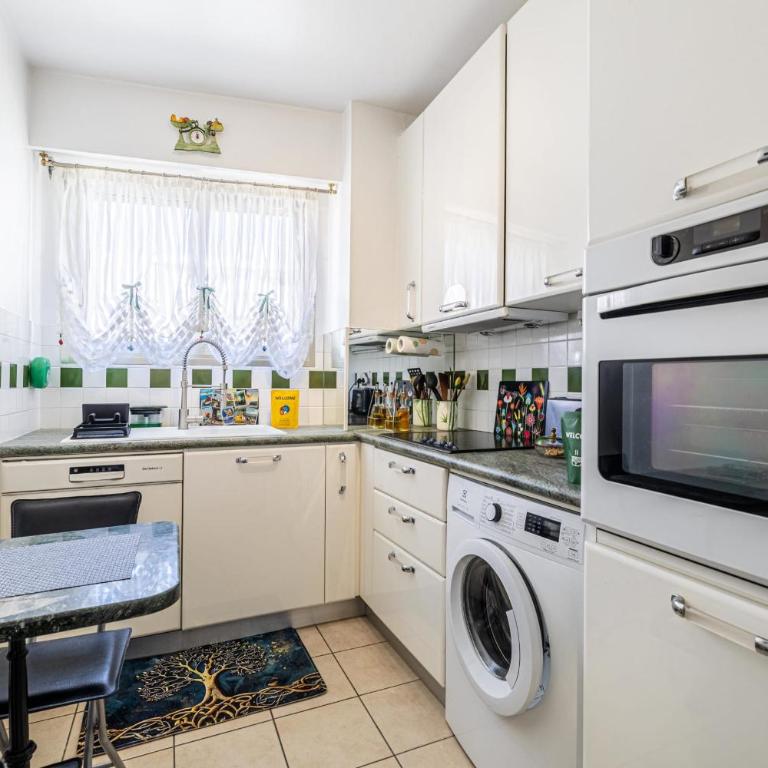 7 JUI - Beautiful one-bedroom apartment 50m from Croisette - Appartement 1 Chambre Deluxe - Vue sur Ville - 14