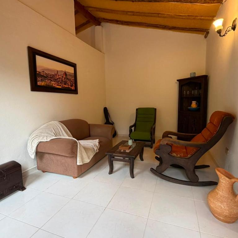 Bella Italia - Habitación Doble Familiar - 5