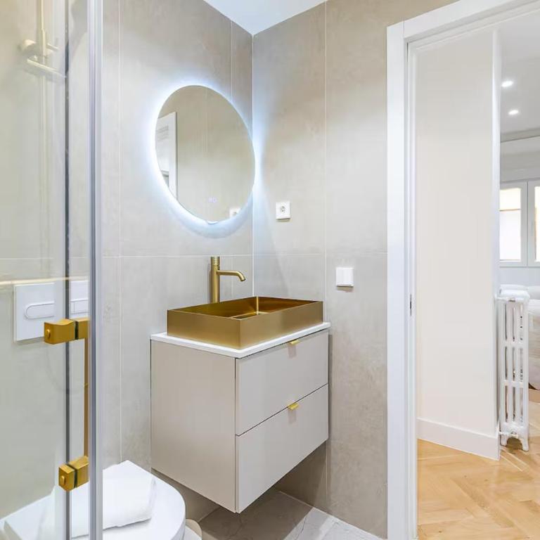 Apartamento de 2 Habitaciones en el Centro - Classic Apartment - 11