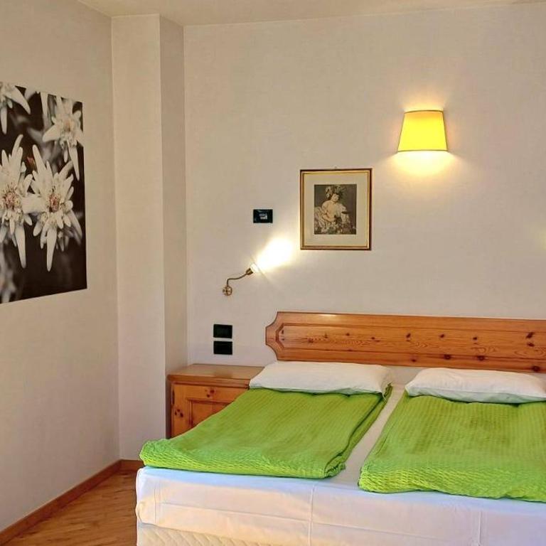 Hotel Laurino - Camera Quadrupla Superior - 3