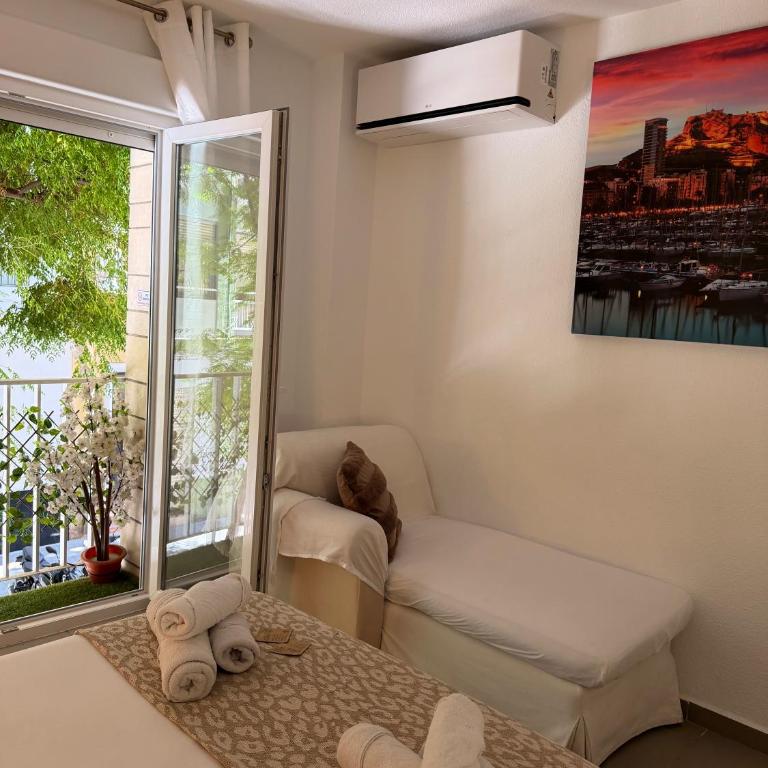 Alicantan Vital Experience - Doppelzimmer mit Balkon - 3