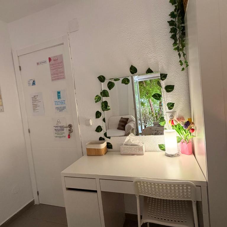 Alicantan Vital Experience - Doppelzimmer mit Balkon - 7