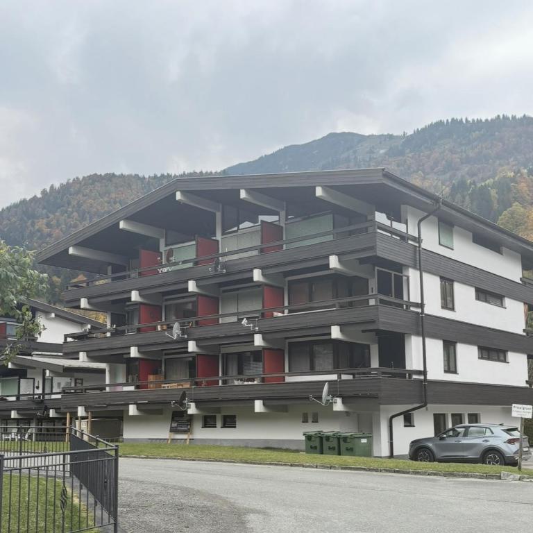 Bergzeit by Apartment Managers - Apartment mit Aussicht und Balkon - 17