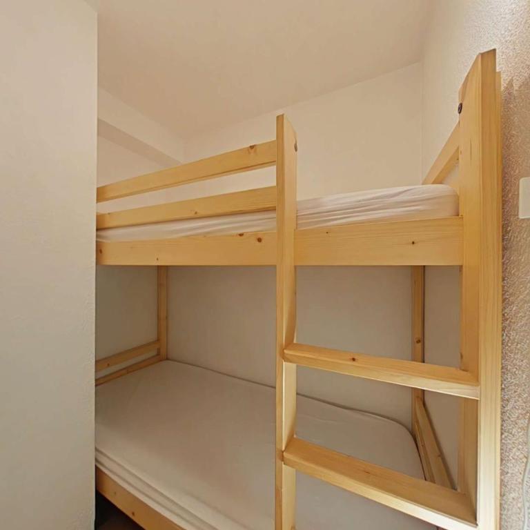 Studio cabine Vue chaine des Aravis - 4 couchages - Grand Bornand Village - GB090-C2 - Appartement 1 Chambre Deluxe - 8