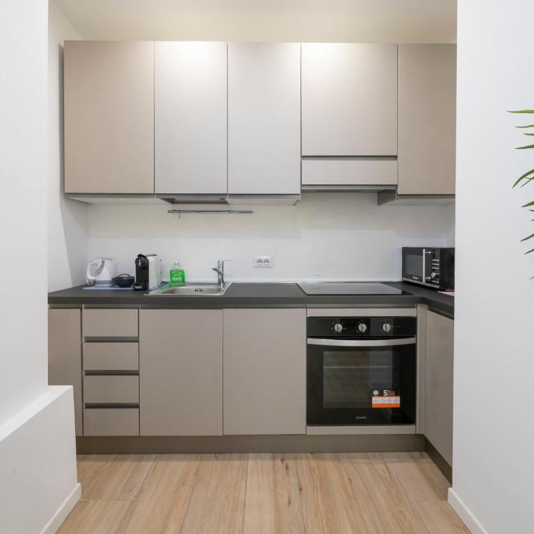 Cozy Studio - Tortona, Navigli & M4 - One-Bedroom Apartment - 15