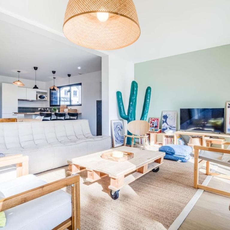 Belle maison moderne proche plages & bourg - Maison 5 Chambres - 14
