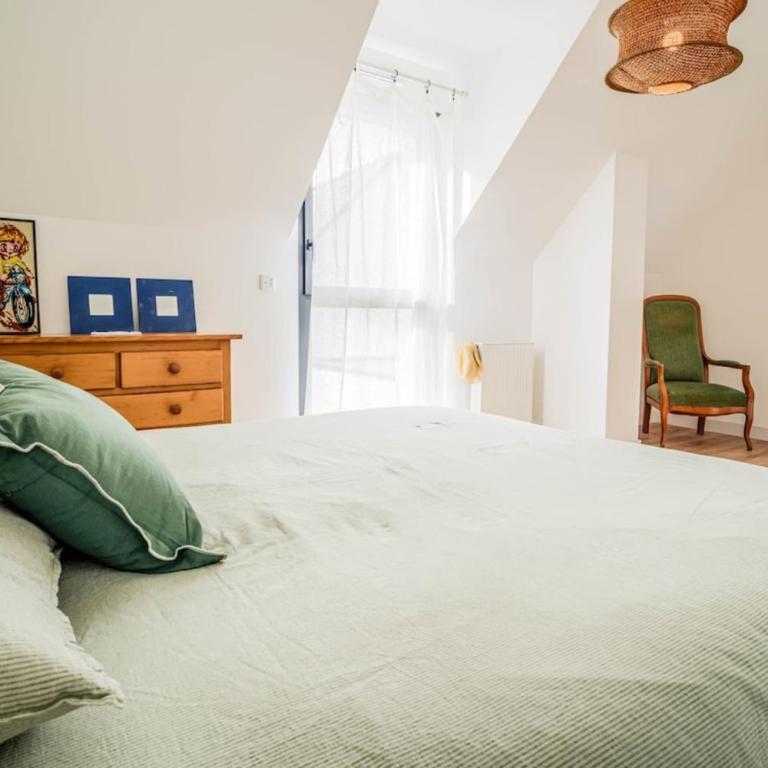 Belle maison moderne proche plages & bourg - Maison 5 Chambres - 40