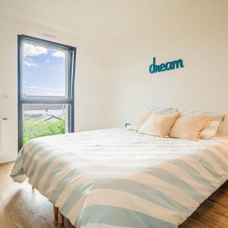 Belle maison moderne proche plages & bourg - Maison 5 Chambres - 48