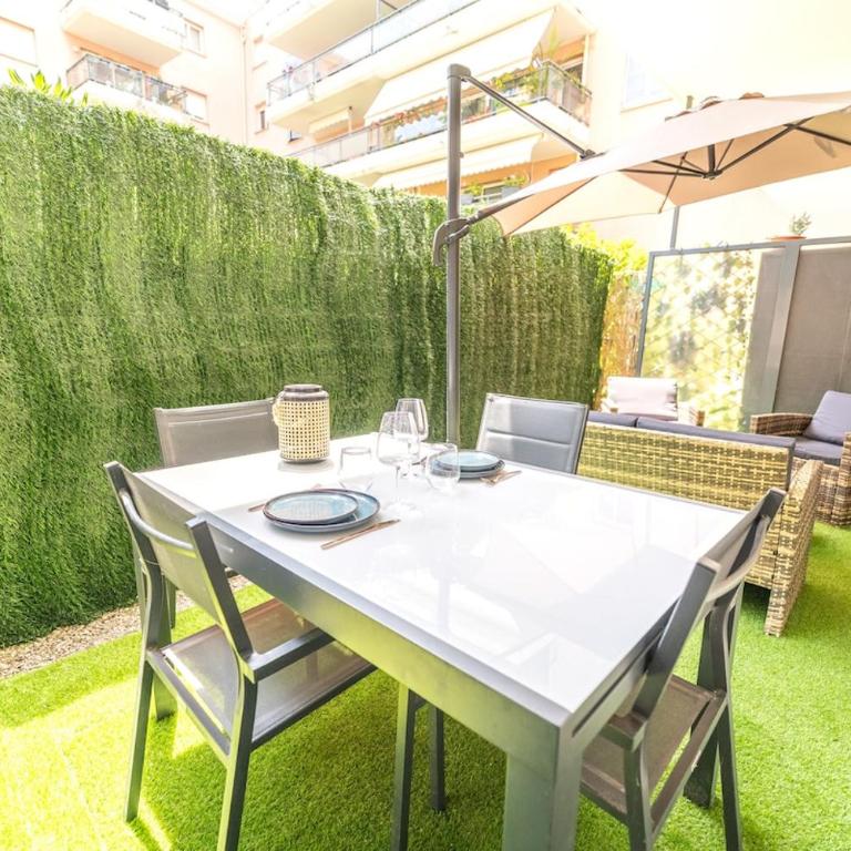 YV Bel appartement, piscine terrasse et garage - Appartement 1 Chambre avec Terrasse - 3