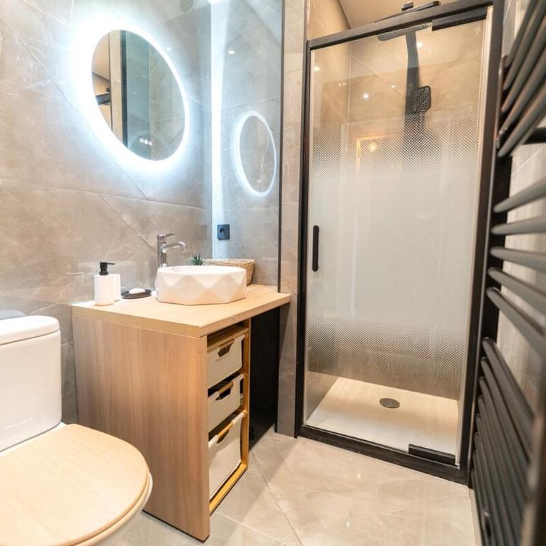YV Bel appartement, piscine terrasse et garage - Appartement 1 Chambre avec Terrasse - 9