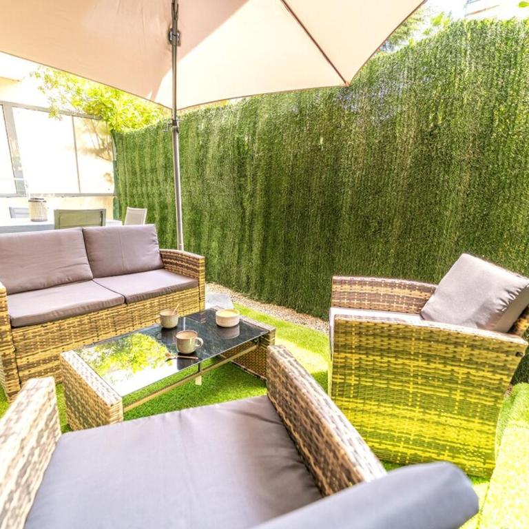 YV Bel appartement, piscine terrasse et garage - Appartement 1 Chambre avec Terrasse - 10