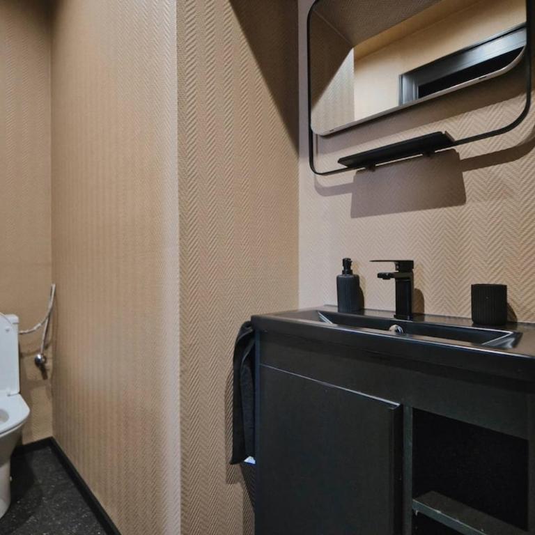 By FLB Property - Suite Charmes & Spa Privatif - One-Bedroom Apartment with Spa Bath - 17