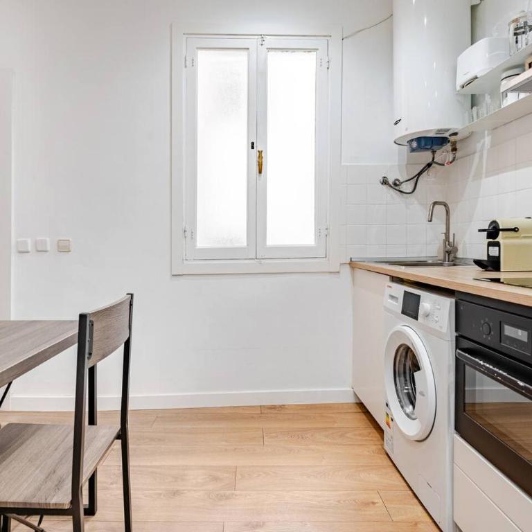 Bright Central Madrid Flat - Appartement - 14