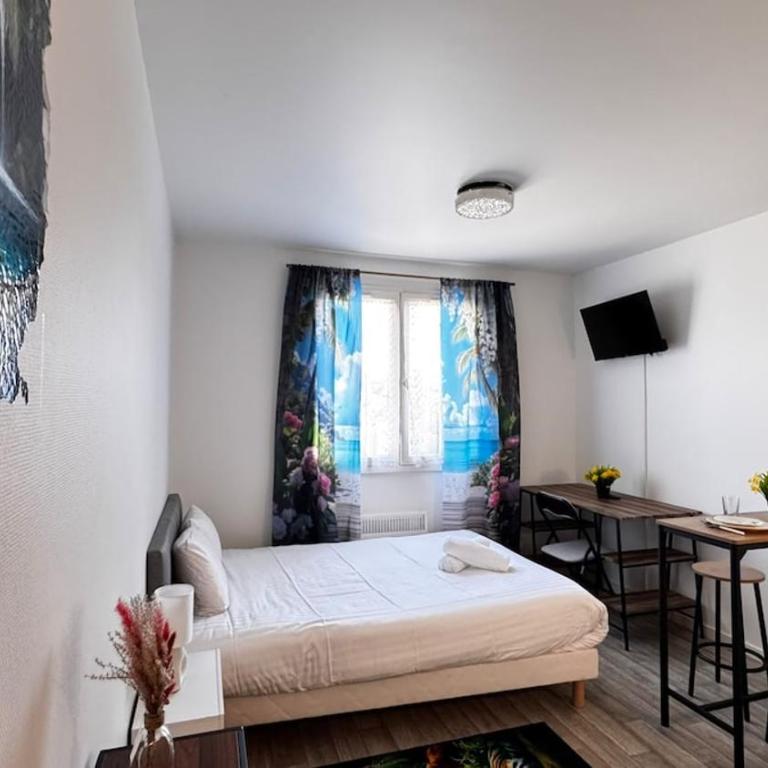 Le Nid Douillet, avec parking gratuit, proche des facultés - Appartement - 39