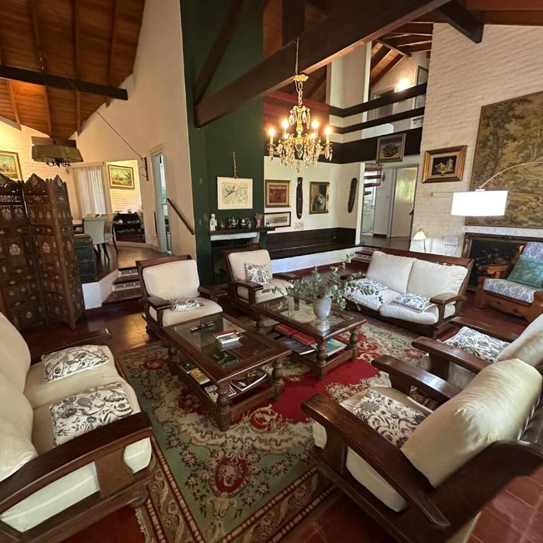 Cálida casa con naturaleza en bosque pinamarense - Casa - 7