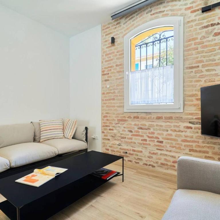 Chic apartment steps from the beach - Apartamento - 16