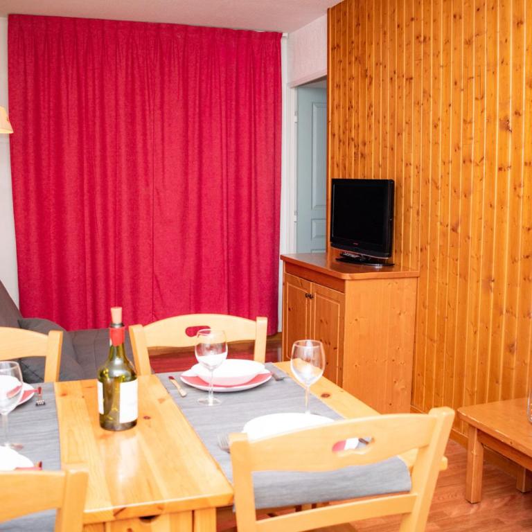 Appartement 2 pièces, balcon vue montagne, 4 personnes - Appartement 1 Chambre - 1