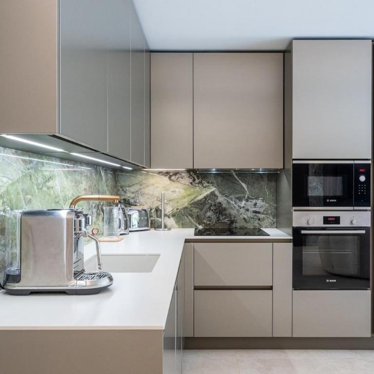 Renovated luxury 3-bedroom apt Cannes Croisette - Appartement 3 Chambres - 2