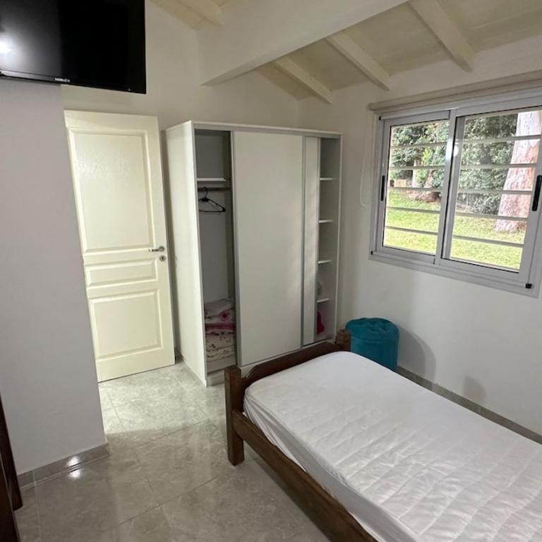 Casa con cercanía al mar y tranquilidad en Pinamar - Casa - 14