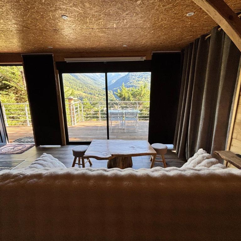 Chalet Cocoon en lisière de forêt, avec grande terrasse, et vue 'waouh' - Chalet 1 Chambre - 6