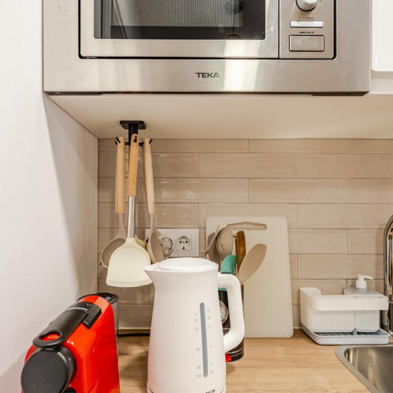 Cozy Room in Madrid City - Chambre Double avec Salle de Bains Commune - 9